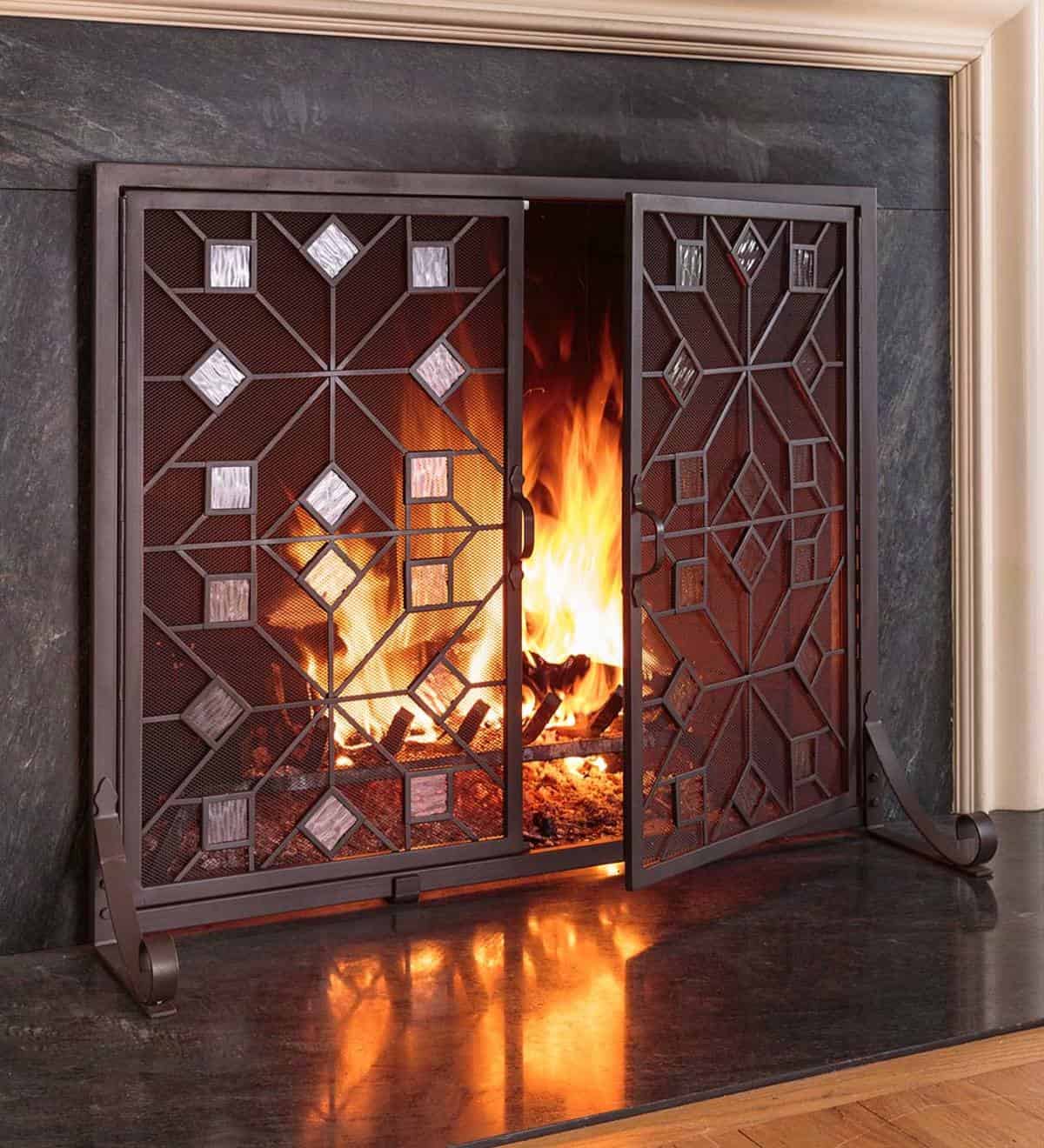 Large American Star Fireplace Fire Screen With Glass Accents And Doors